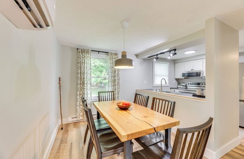 Marlinton Cabaña | Greenbrier River Retreat w/ Deck - Steps to Trail!