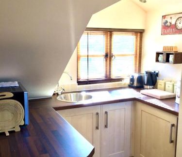 Middleyard Casa | Greencourt Loft - The Cotswold Way, Stroud