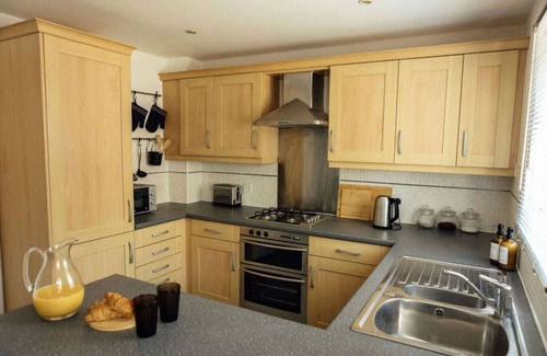 Ashford Casa | Greenfields House Ashford