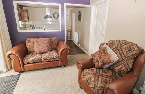 Narberth Cabaña | GREENHAVEN, pet friendly, character holiday cottage in Narberth