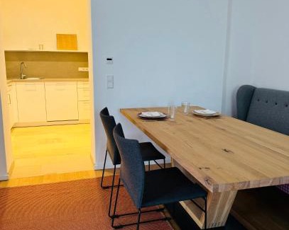 Tittmoning Apartamento | Greenhouse Apartment am Stadtplatz
