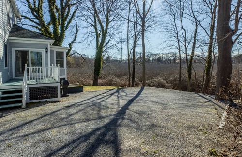Greenport Apartamento | Greenport Getaway- Walk to Beach 1 bedroom just what you need to call home