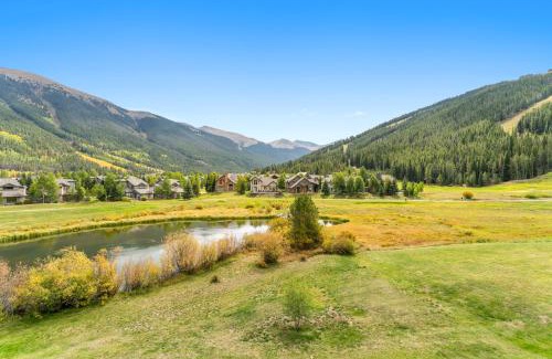 East Village at Copper Apartamento | Greens at Copper 318 by Summit County Mountain Retreats