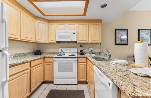 East Village at Copper Apartamento | Greens at Copper #214