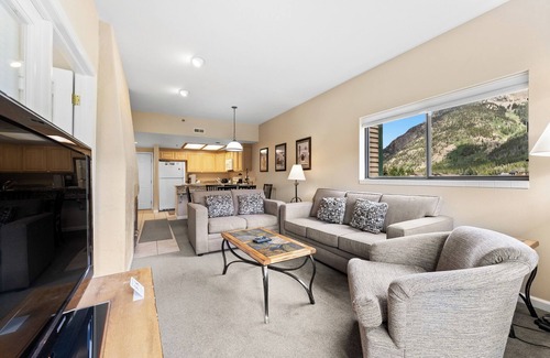 East Village at Copper Apartamento | Greens at Copper #214