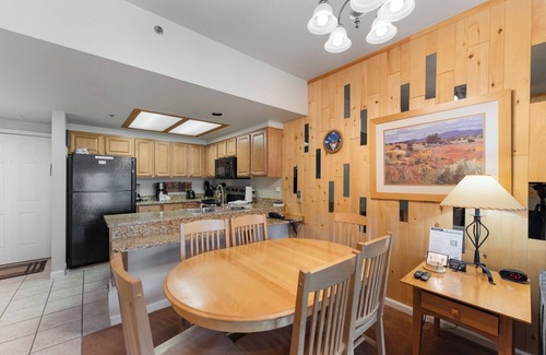 East Village at Copper Apartamento | Greens at Copper #318 By Summit County Mountain Retreats