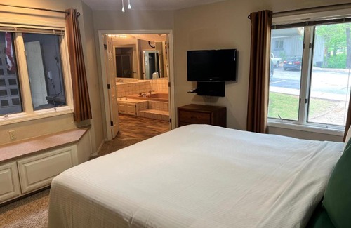 Bella Vista Apartamento | Greens One Vacation Home 13