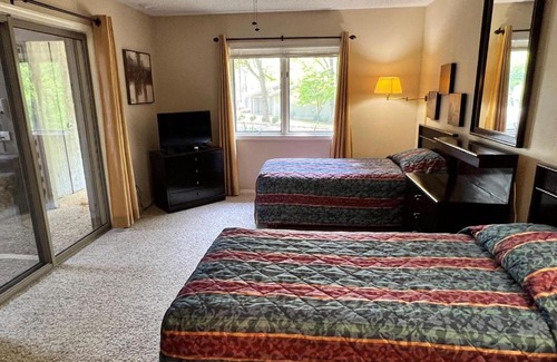 Bella Vista Apartamento | Greens One Vacation Home 21