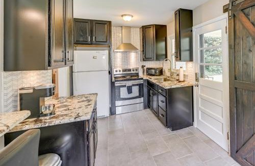 Old Irving Park Casa | Greensboro Vacation Rental 2 Mi to Downtown!