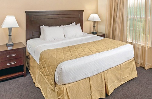 Berkeley Complejo | Greensprings Vacation Resort, Williamsburg, VA, amplio condominio de 2 habitaciones