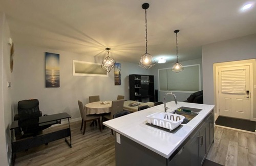 Regina Casa | Greensville 1Bedroom, 3bed Spacious, Cozy Guest Suite in the Greens, East Regina
