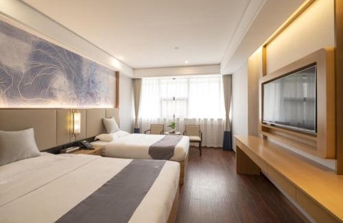 Bin Hu District Hotel | GreenTree Eastern Hotel Lihu Yuantouzhu Scenic Area