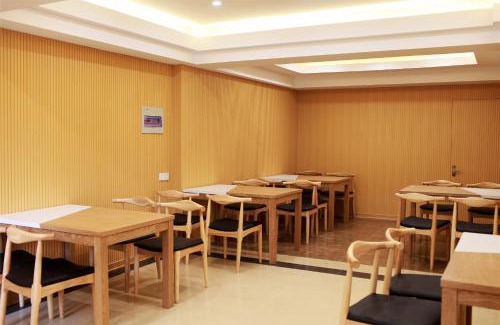 Luyang Qu Hotel | GreenTree Inn Hefei Shushan District Dashushan Subway Station