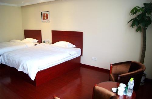 Luyang Qu Hotel | GreenTree Inn Hefei Shushan District Dashushan Subway Station