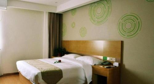 Yunlong District Hotel | GreenTree Inn Xuzhou Ruojia Express Hotel