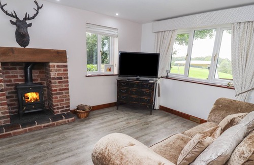 Stoke-on-Trent Cabaña | Greenway Cottage, BAGNALL