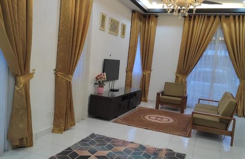 Pasir Gudang Casa | Greenway Guesthouse