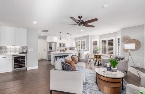 Santiago Casa | Greenway Park Retreat | Al-Fresco Living | Heated Pool