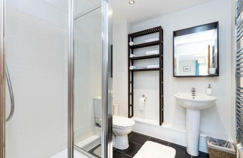 Peninsula Casa | Greenwich House