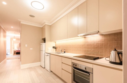 Greenwich Apartamento | Greenwich Peninsula apartment 2 Heritage rebuild quality furnished 1 bedroom