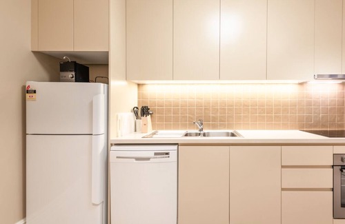 Greenwich Apartamento | Greenwich Peninsula apartment 2 Heritage rebuild quality furnished 1 bedroom