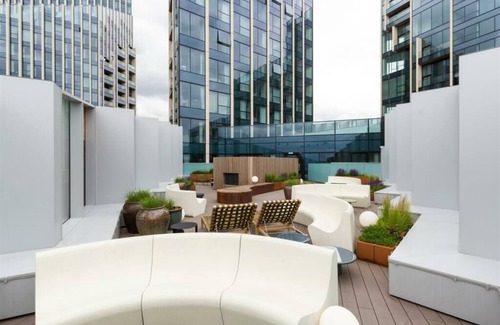Peninsula Apartamento | Greenwich-The O2 Cosy water view with lots of restaurant 1 minute from O2 arena