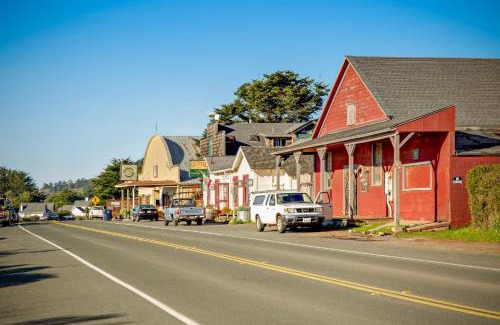 Elk Casa | Greenwood Beach Cottage