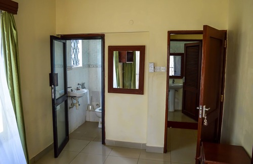 Mtwapa Hotel | Greenwood Resort