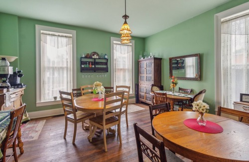 Glasgow Apartamento | Greer Room 1 Bedroom by Main Street Bed & Breakfast