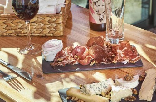 Voisins-le-Bretonneux Hotel | Greet Hotel Versailles - Voisins Le Bretonneux