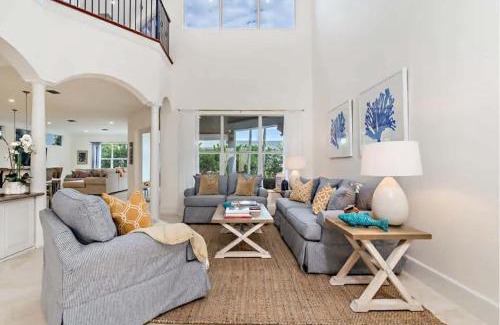 Southside Casa | Gregory Place - Dine Alfresco by the Pool in South End Sophistication