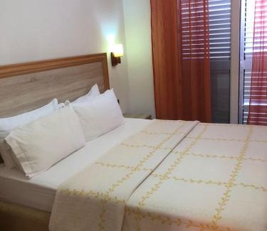 Dhermi Apartamento | GREGORY vila