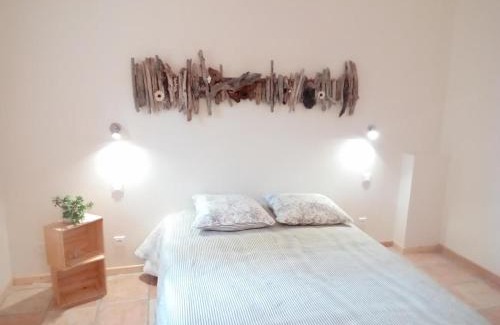 Greoux-les-Bains Apartamento | GREOUX LES BAINS Maisonette avec terasse de 30 m2 et parking privé