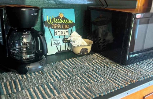 Woodruff Cabina | Gresham Shores-Smiling Moose #6