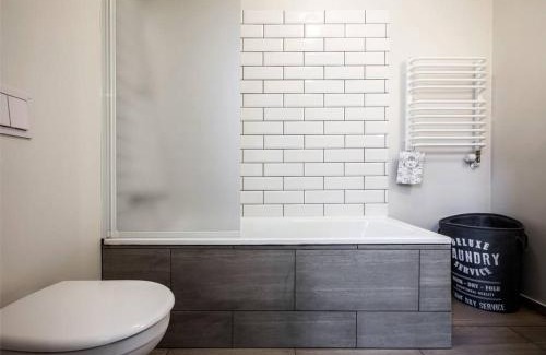 Downtown Apartamento | Grey Apartments