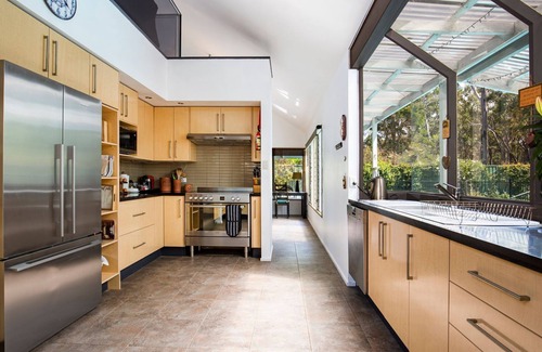 Callala Bay Casa | Grey Gables - Pet Friendly with Fireplace + Pool + Spa + Sauna