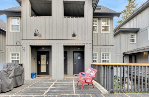 Ucluelet Casa | Grey Whale, Pet Friendly Studio at The Beach