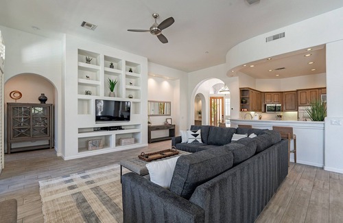 North Scottsdale Casa | Greyhawk Luxury - Gated - Pool - Patio - Golfer's Haven