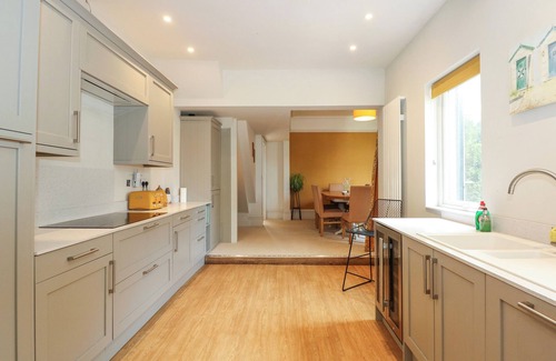 Hunstanton Cabaña | GREYLAG, pet friendly, character holiday cottage in Hunstanton
