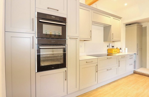Hunstanton Cabaña | GREYLAG, pet friendly, character holiday cottage in Hunstanton
