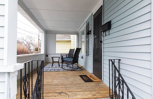 East Rochester Casa | Greyson's Hideout - East Rochester Gem! Nearby everything & village!