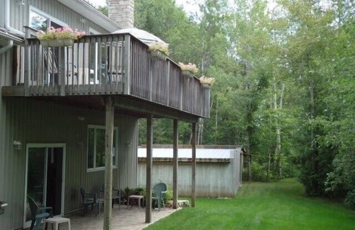 Kemble Apartamento | Greystone Anexo - Kemble, Ontario, Canadá