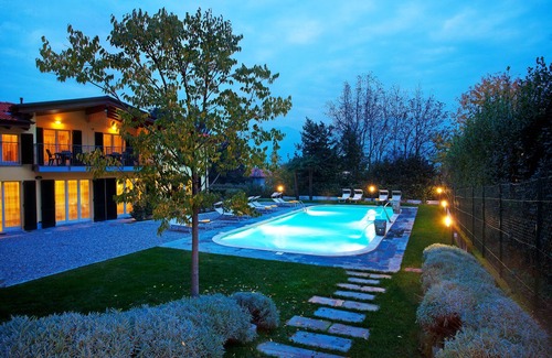 Cadenabbia Apartamento | Residencia de lujo con 9 casas con piscina grande - Griante Apartment 8