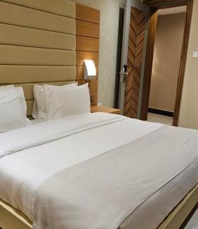 Entebbe Hotel | Grik Hotel - Entebbe