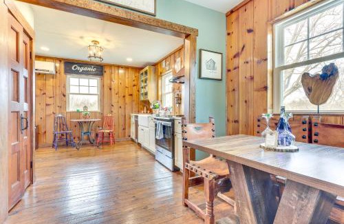 New Market Casa | Grill and Fire Pit New Market Getaway on 3-Acres!