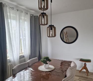 Niederzwehren Apartamento | Grimm Apartment