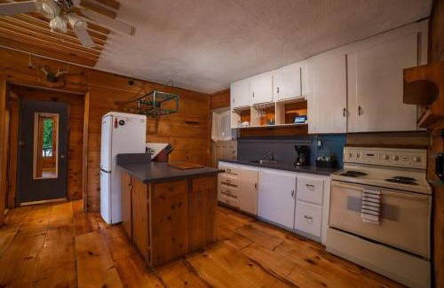 Scotia Chalet De Esquí | Grinmore Lakehouse with Panoramic View & Hot Tub