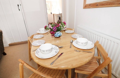 Great Longstone Cabaña | Gritstone Cottage, BAKEWELL
