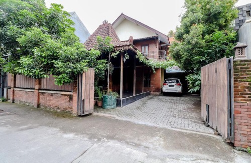 Sleman Casa | Griya Batik D'santoso