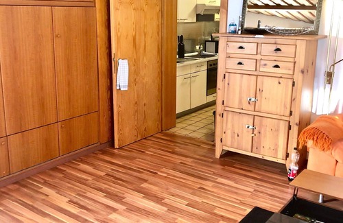 Hauzenberg Apartamento | Große Ferienwohnung Pool Sauna Hallenbad Wintersport bei Passau